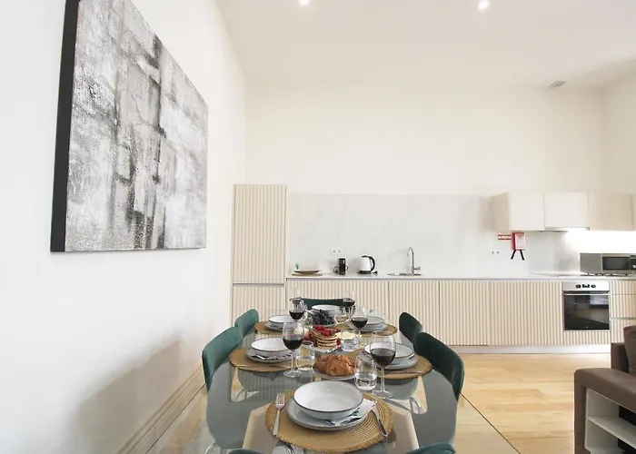 Apartment Unique Downtown Garden