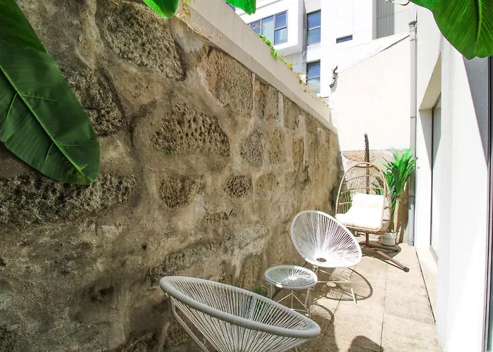 Unique Downtown Garden