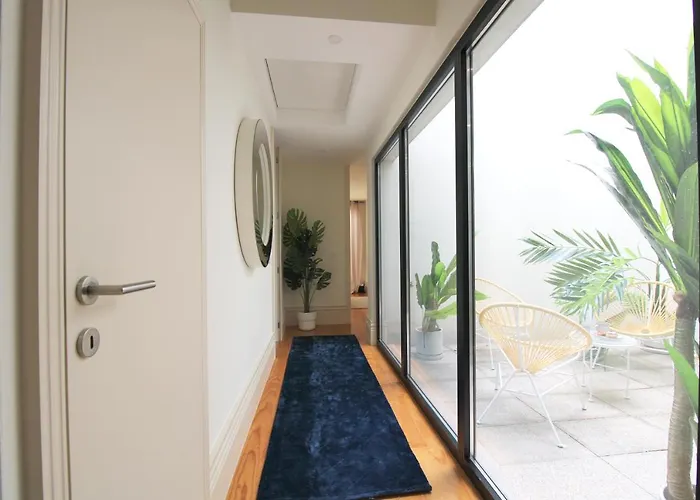 아파트 Unique Downtown Garden *